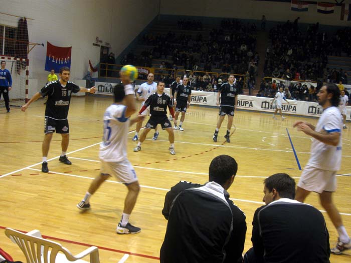 Picture 002